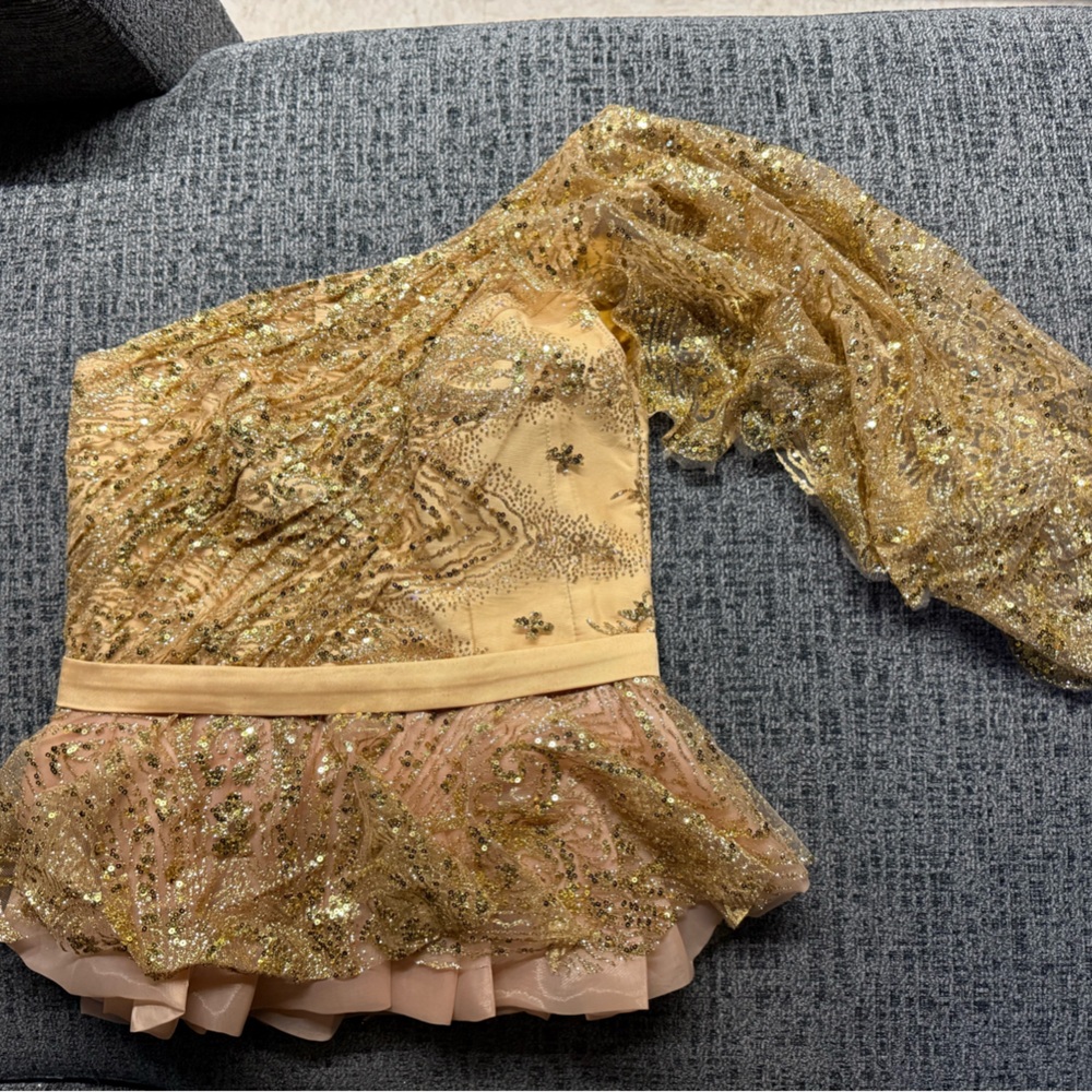 Elegant Gold Sequin Skirt